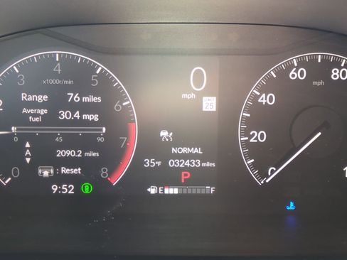 Used 2023 Honda CR-V LX image 21