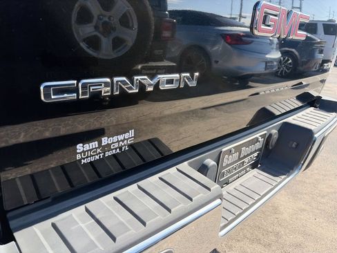 Certified 2016 GMC Canyon SLE w/ SLE Convenience Package RWD image 37