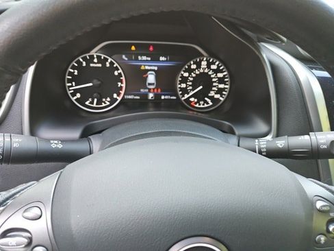 Used 2023 Nissan Murano SV w/ SV Midnight Edition Package image 22