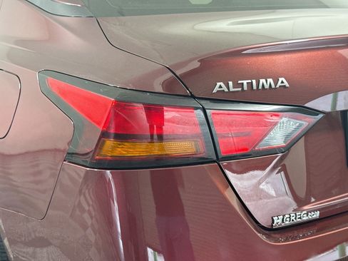 Used 2023 Nissan Altima 2.5 SV FWD image 36