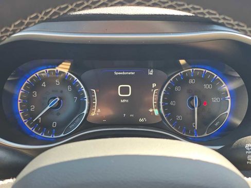 New 2026 Chrysler Pacifica Select FWD image 21