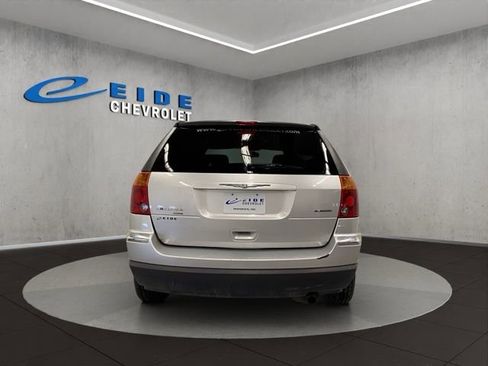 Used 2005 Chrysler Pacifica Touring AWD/4WD image 5