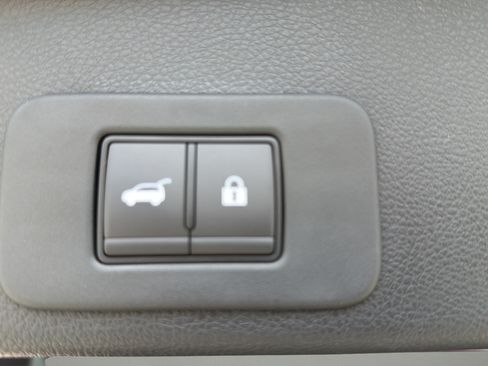 Certified 2026 Nissan Murano SL AWD/4WD image 19