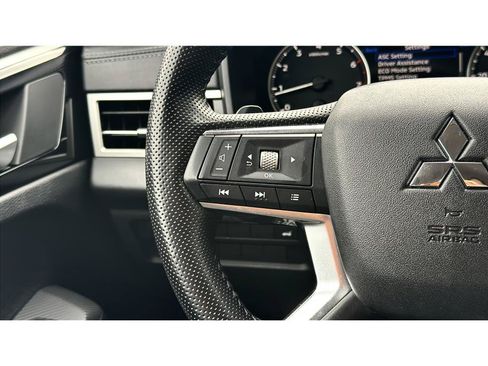 Used 2024 Mitsubishi Outlander Ralliart AWD/4WD image 27