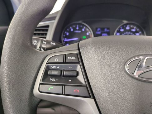 Used 2017 Hyundai Elantra SE image 26