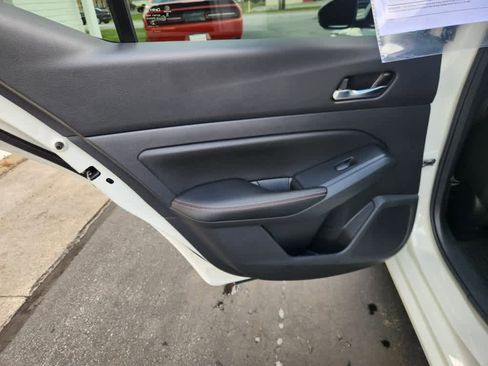 Used 2022 Nissan Altima 2.5 SR image 15