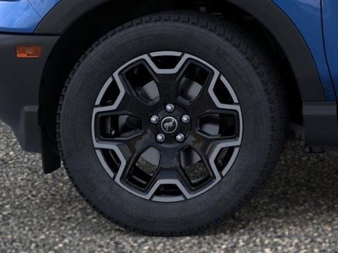 New 2025 Ford Bronco Sport Outer Banks image 19