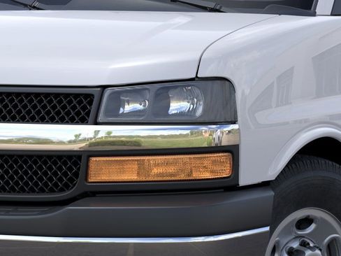 New 2024 Chevrolet Express 3500 LS w/ Chrome Appearance Package RWD image 10
