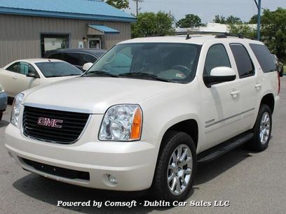 Used 2011 GMC Yukon SLT w/ SLT-2 Equipment Package