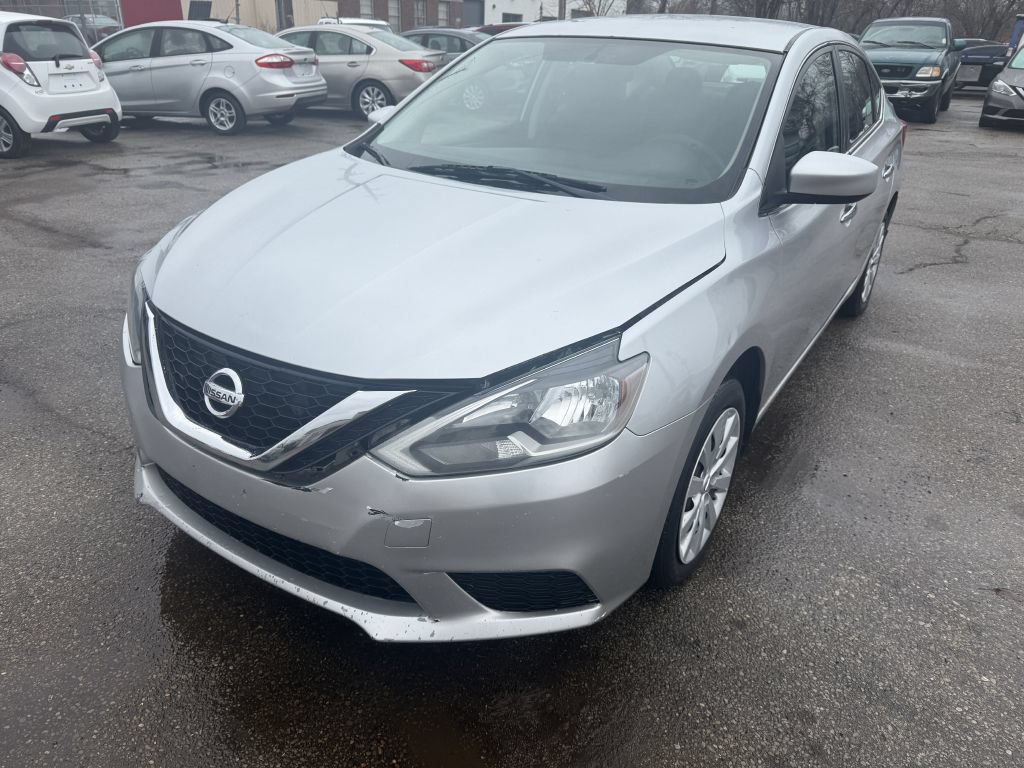Used 2016 Nissan Sentra S FWD image 1