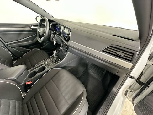 Used 2024 Volkswagen Jetta Sport FWD image 42