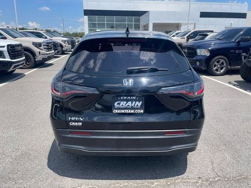 Used 2023 Honda HR-V LX image 6