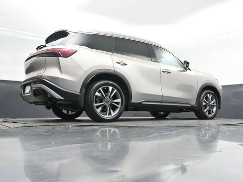 Used 2025 INFINITI QX60 Luxe image 44