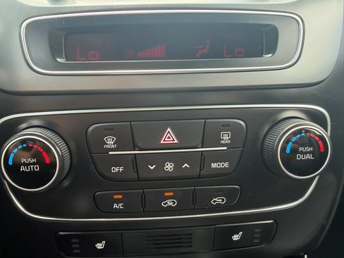 Used 2015 Kia Sorento EX AWD/4WD image 12