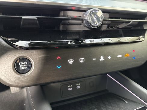 New 2025 Nissan Murano SL image 10