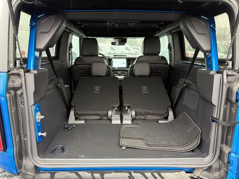 Used 2022 Ford Bronco Badlands image 33