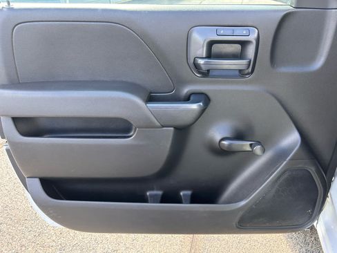 Used 2017 GMC Sierra 1500 2WD Regular Cab image 9