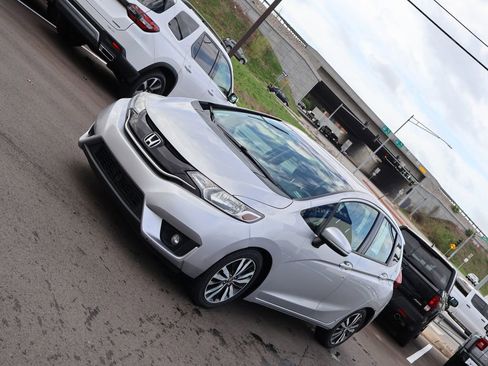 Used 2015 Honda Fit EX image 3