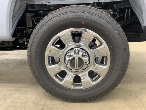 New 2025 Ford F250 Lariat w/ Lariat Ultimate Package image 7