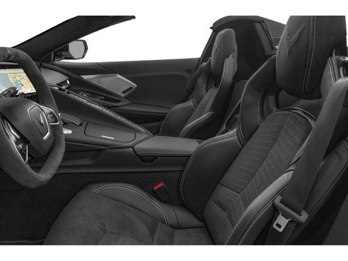 Used 2024 Chevrolet Corvette Stingray Convertible w/ 1LT RWD image 8