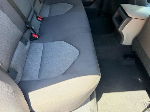 Used 2019 Toyota Camry LE w/ Carpet Mat Package FWD image 95