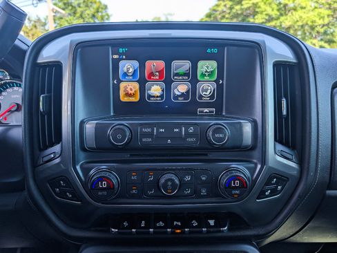 Used 2019 Chevrolet Silverado 2500 LTZ w/ Duramax Plus Package AWD/4WD image 29