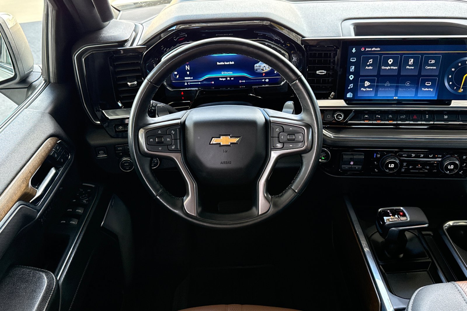 Used 2024 Chevrolet Silverado 1500 High Country w/ High Country Premium Package AWD/4WD image 22