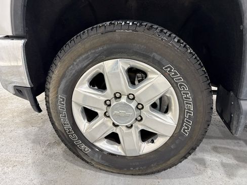 Certified 2020 Chevrolet Silverado 2500 LTZ AWD/4WD image 10