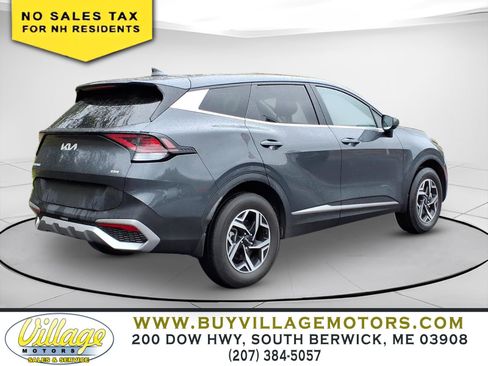 Used 2023 Kia Sportage LX AWD/4WD image 4