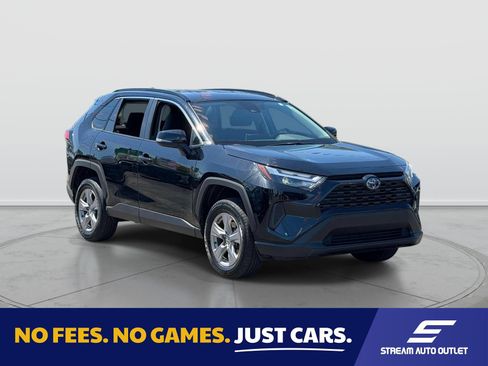 Used 2024 Toyota RAV4 LE AWD/4WD image 1