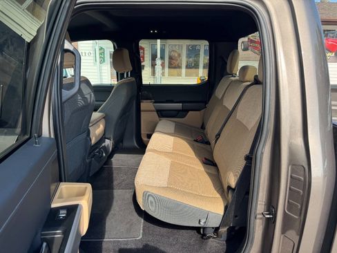 Used 2022 Ford F150 XLT w/ Equipment Group 302A High AWD/4WD image 11
