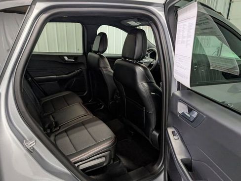 Used 2023 Ford Escape ST-Line image 25