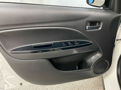 Used 2018 Mitsubishi Mirage SE image 9