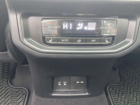 New 2026 Volkswagen Atlas SEL image 16