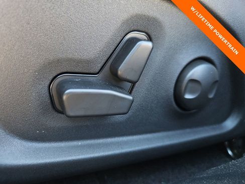 New 2026 Jeep Compass Latitude AWD/4WD image 14