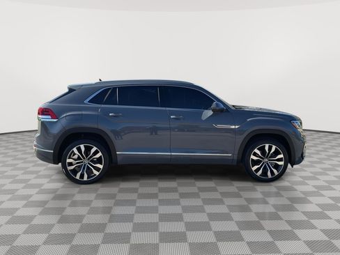 Used 2022 Volkswagen Atlas Cross Sport SEL Premium R-Line AWD/4WD image 4