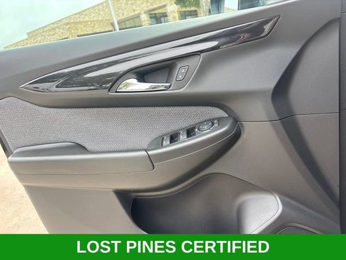 Used 2025 Chevrolet TrailBlazer LT FWD image 17