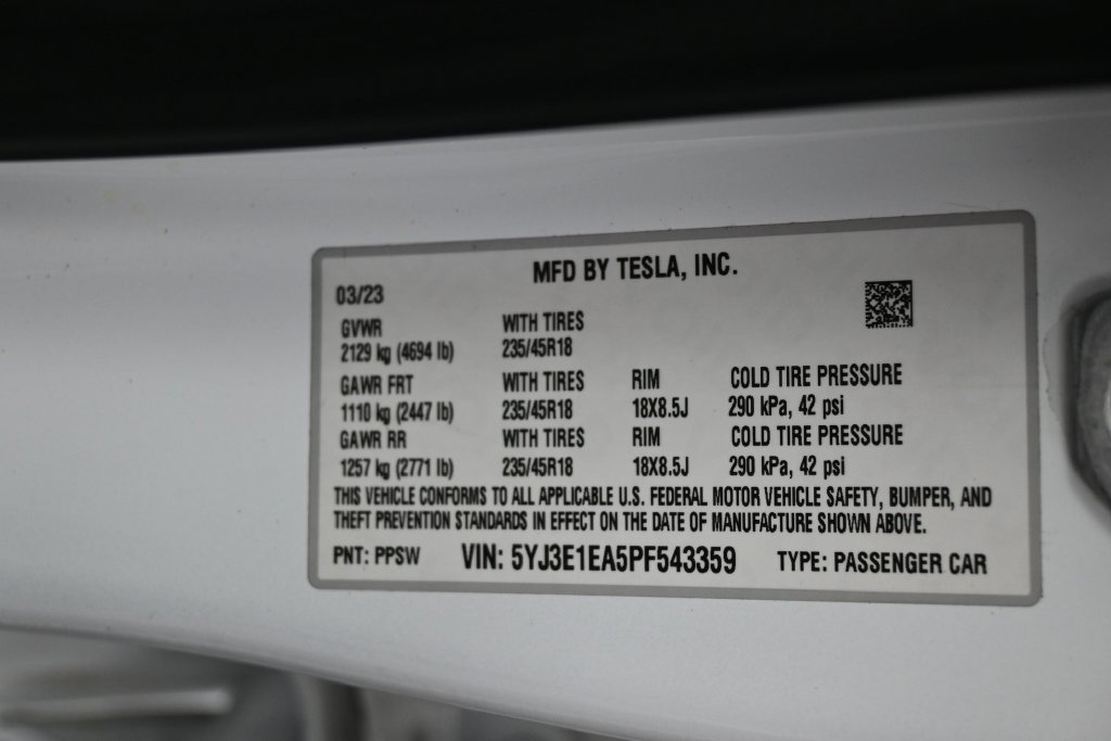 Used 2023 Tesla Model 3 Standard Range RWD image 6