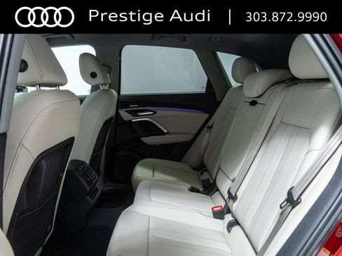 New 2025 Audi Q5 Premium Plus image 24