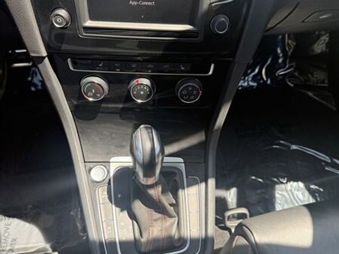 Used 2016 Volkswagen GTI SE w/ Lighting Package (SEL) image 12