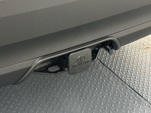 Certified 2024 Toyota Grand Highlander AWD image 18