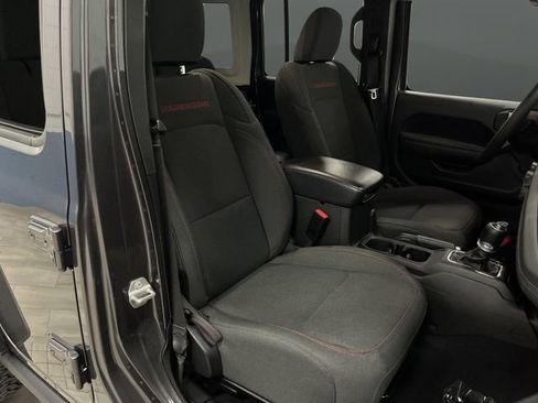 Used 2024 Jeep Wrangler Unlimited Rubicon image 29