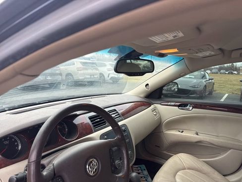 Used 2009 Buick Lucerne CXL w/ Driver Confidence Package image 10