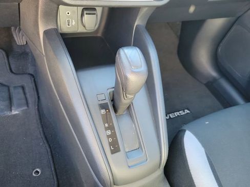 Used 2025 Nissan Versa S w/ Trunk Package image 21