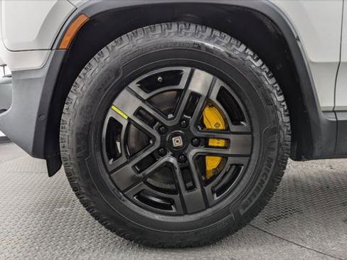 Used 2022 Rivian R1T Launch Edition image 30
