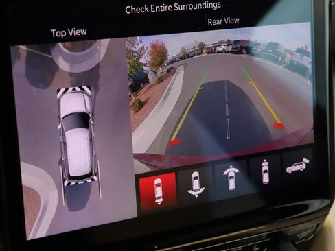 New 2025 Jeep Grand Cherokee Limited image 31