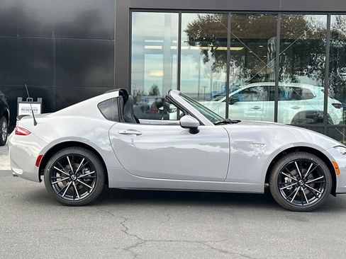 New 2025 MAZDA MX-5 Miata RF Grand Touring image 4