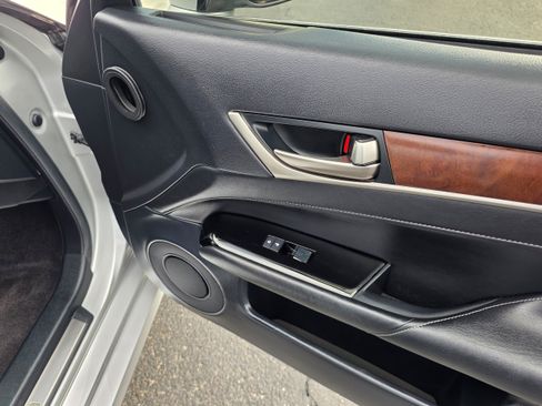 Used 2013 Lexus GS 350 w/ Premium Pkg RWD image 27
