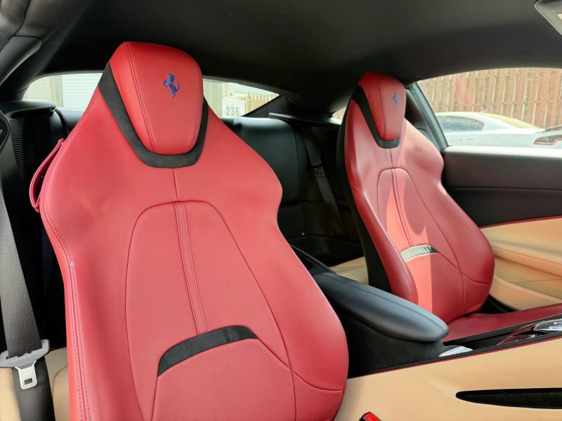 Used 2024 Ferrari Roma RWD image 24