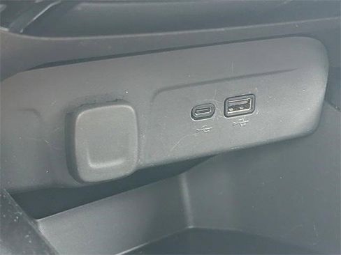 Certified 2024 Chevrolet Trax LT w/ Driver Confidence Package image 20